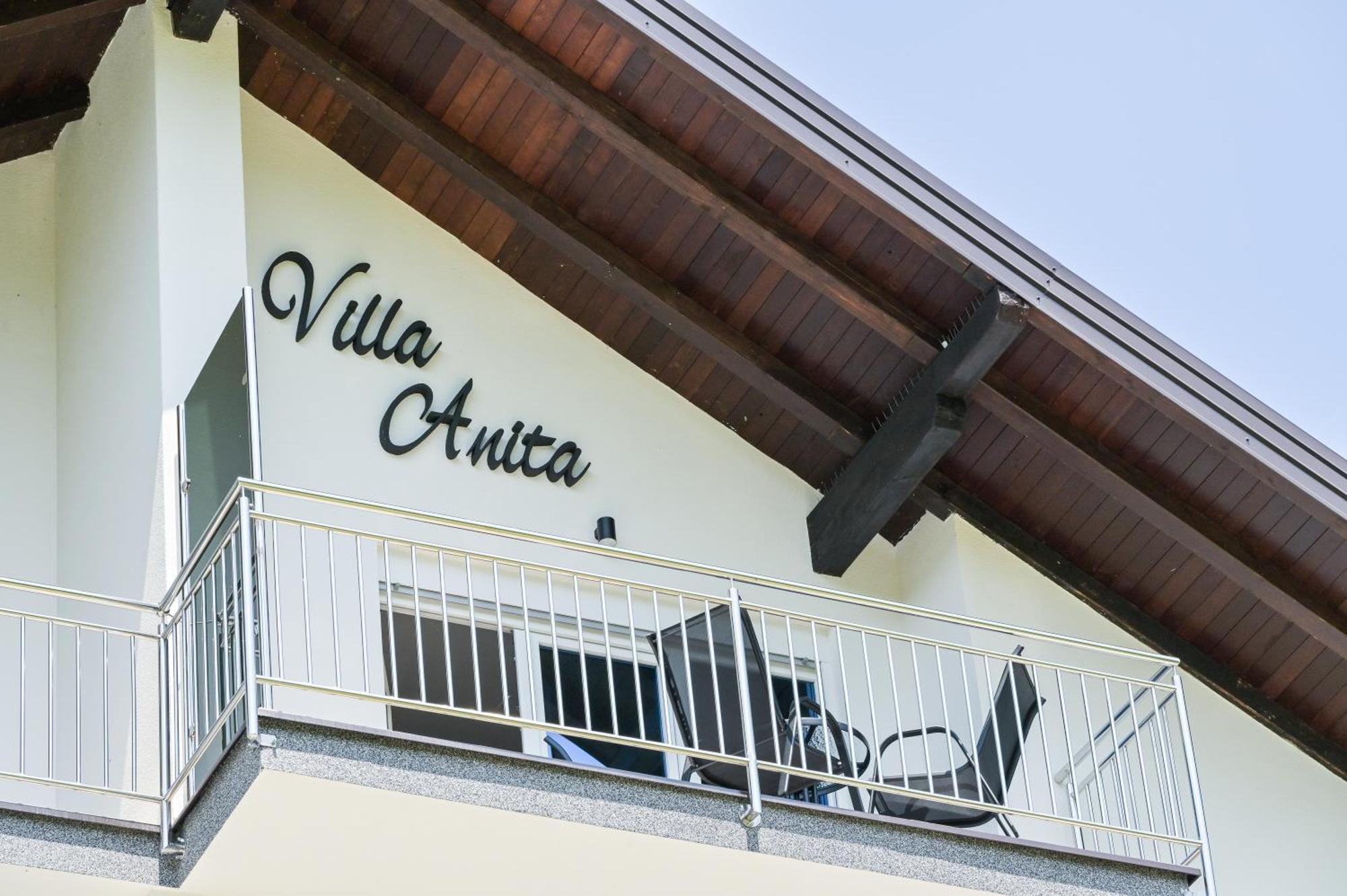 יאיצי Villa Anita מראה חיצוני תמונה