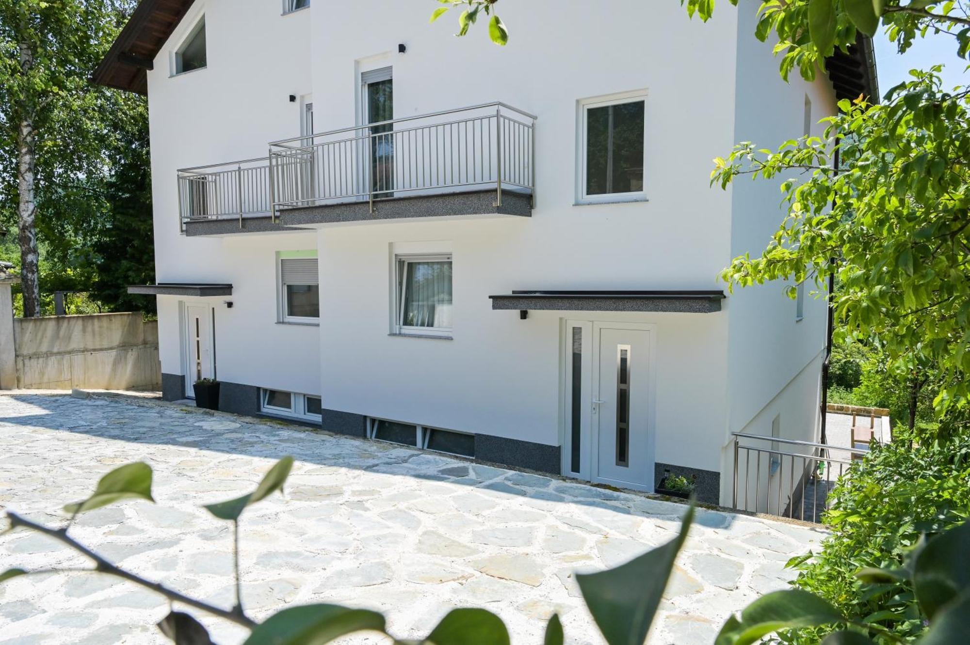 יאיצי Villa Anita מראה חיצוני תמונה