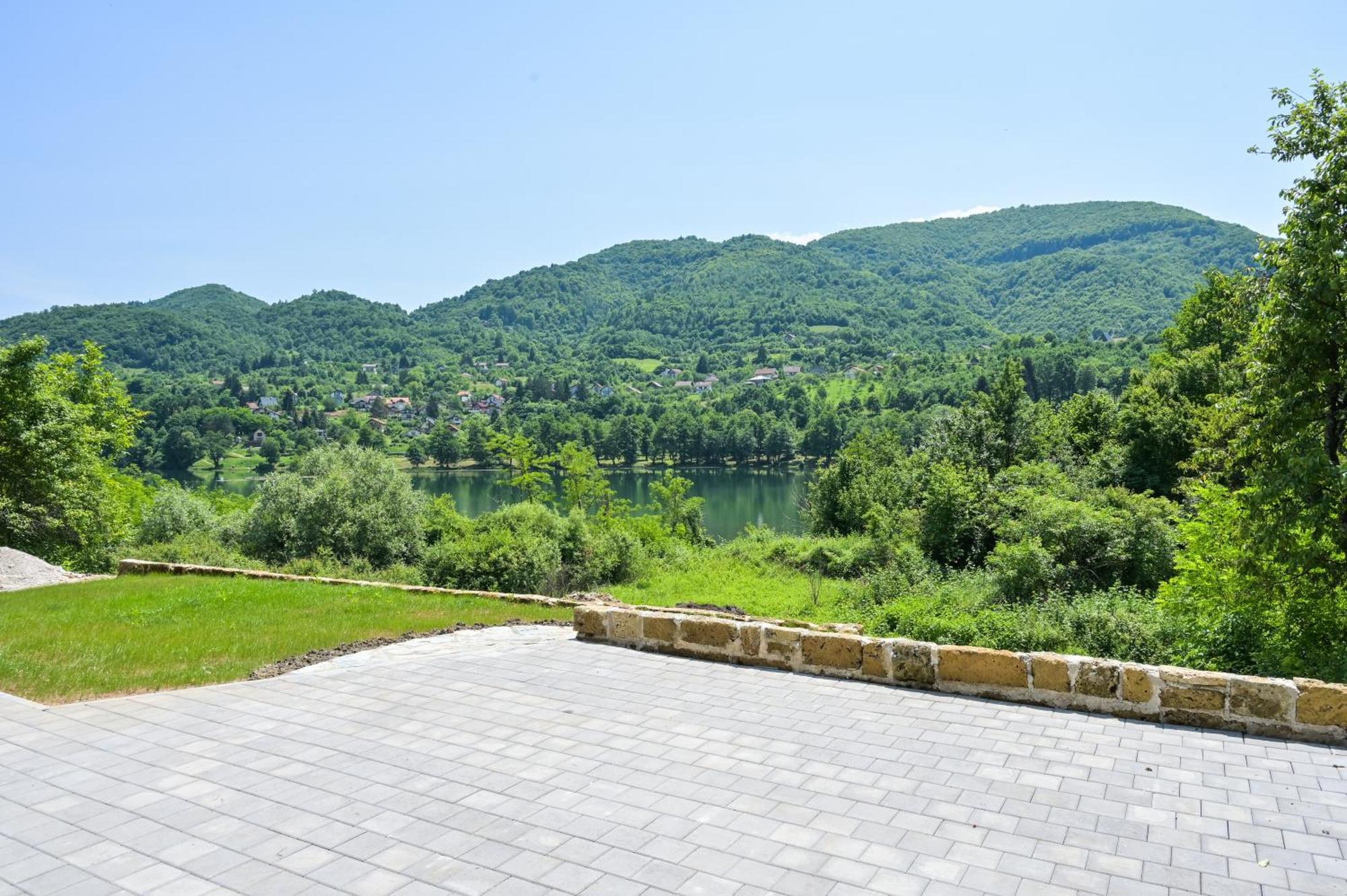 יאיצי Villa Anita מראה חיצוני תמונה